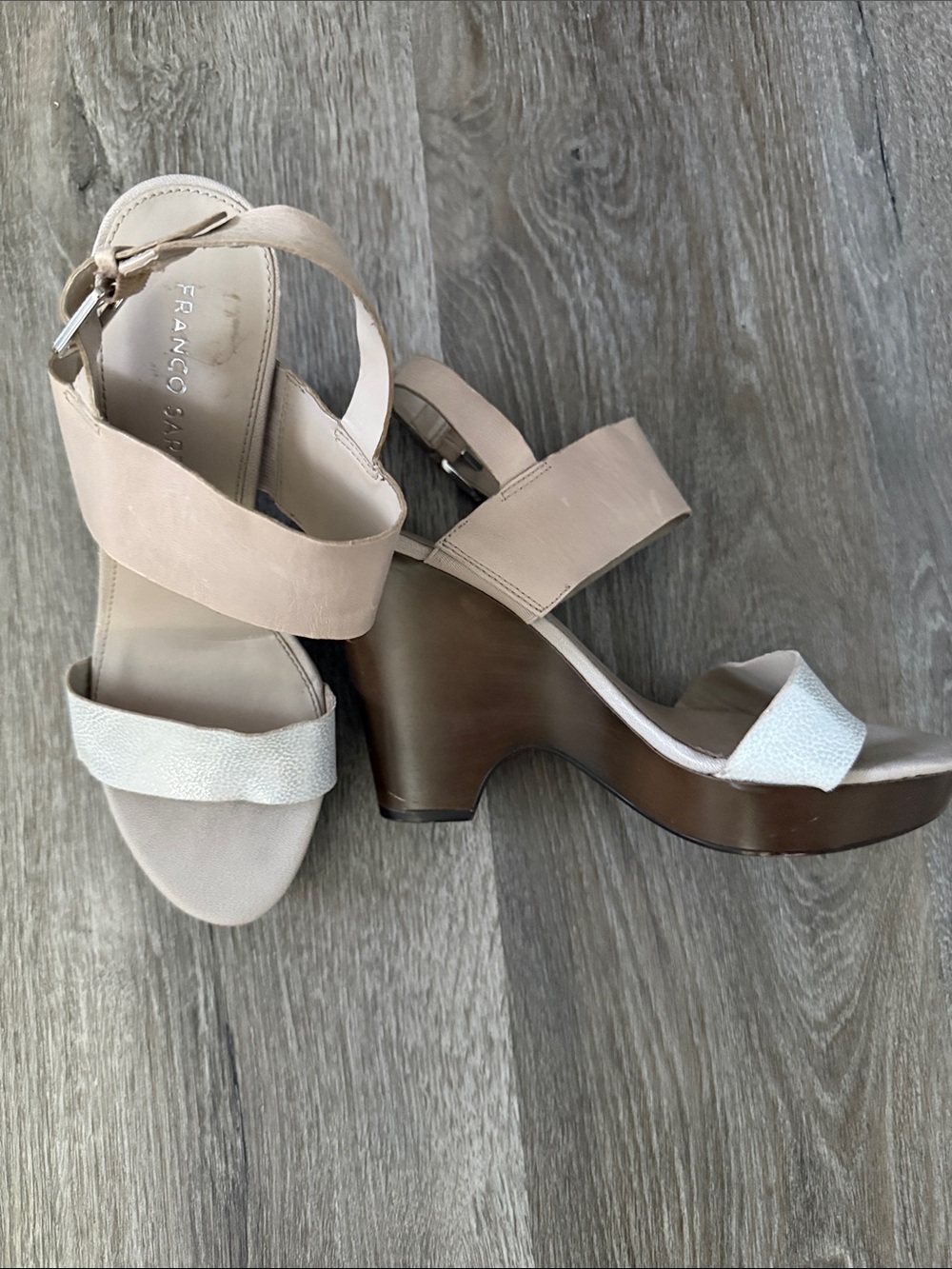 Franco Sarto SZ 7M cream and light tan 4” wedge. Worn once. Great condition